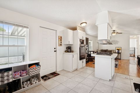 Tiny photo for 820 W BIG MOUNTAIN MTN, Taylorsville, UT 84123 (MLS # 2117664)