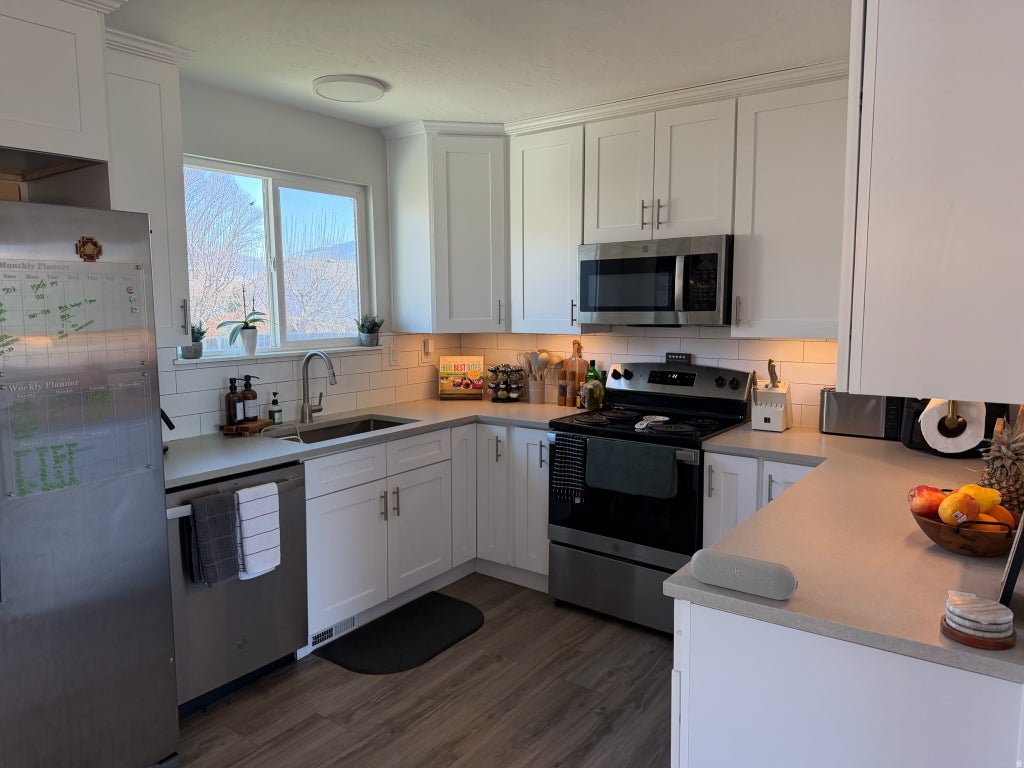 Photo of 1695 S 450 W, Provo, UT 84601 (MLS # 2185229)