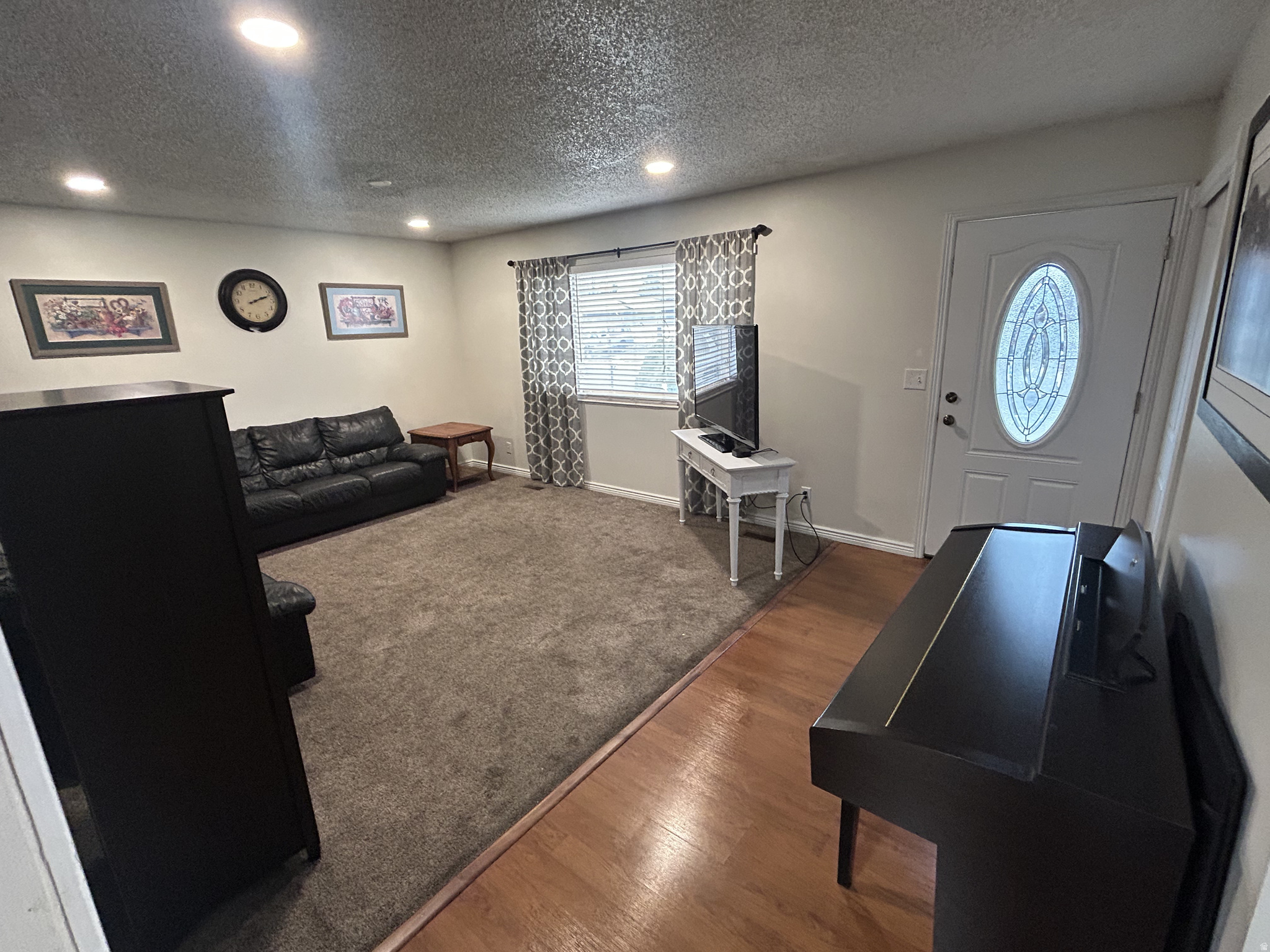 CAMELOT - Residential