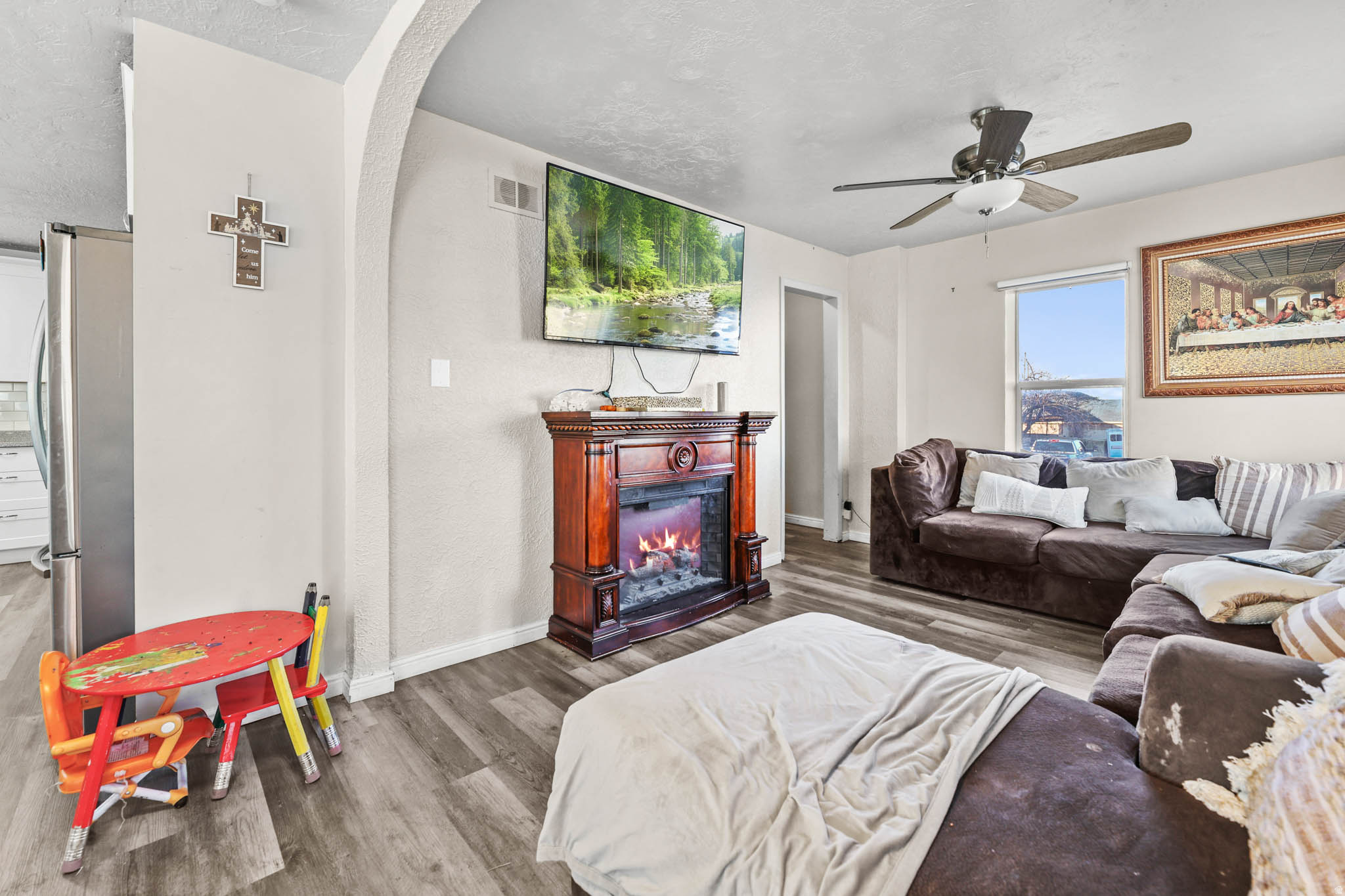 LAKE POINT - Residential