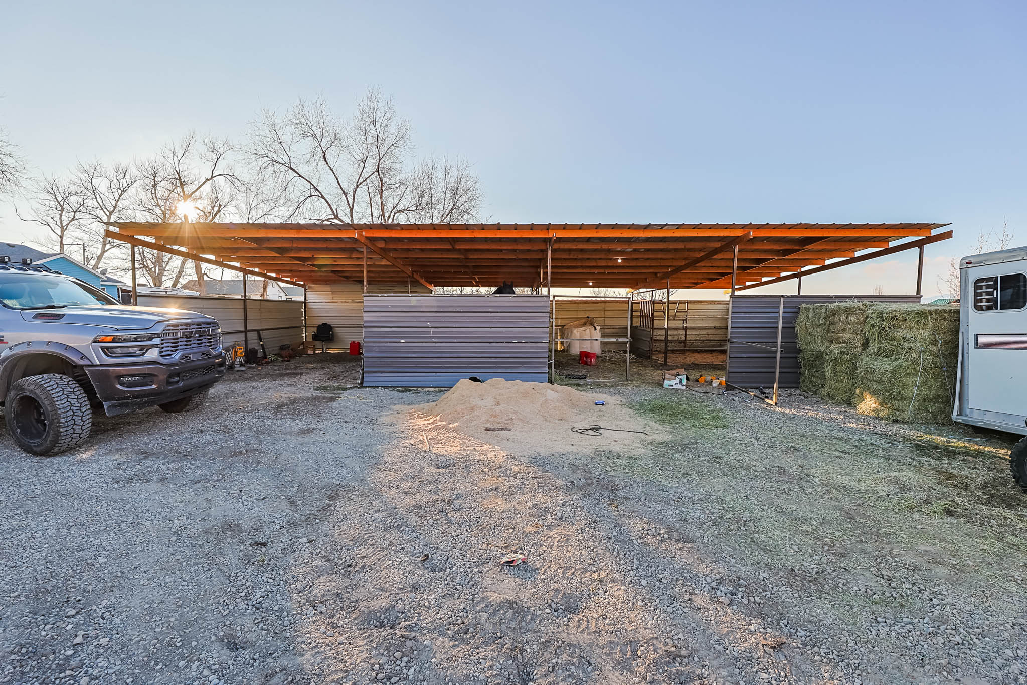 LAKE POINT - Residential