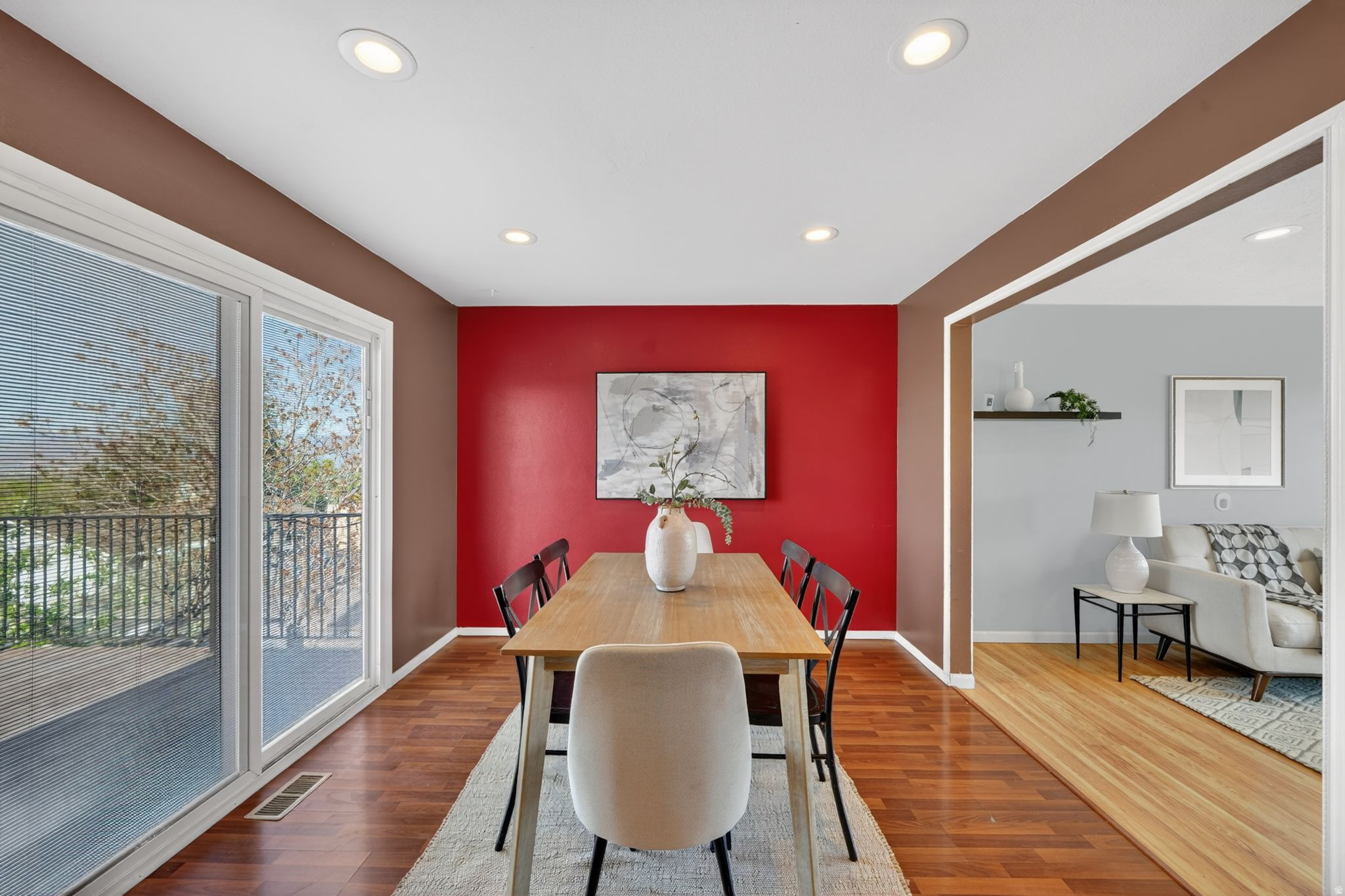 CREEKVIEW - Residential