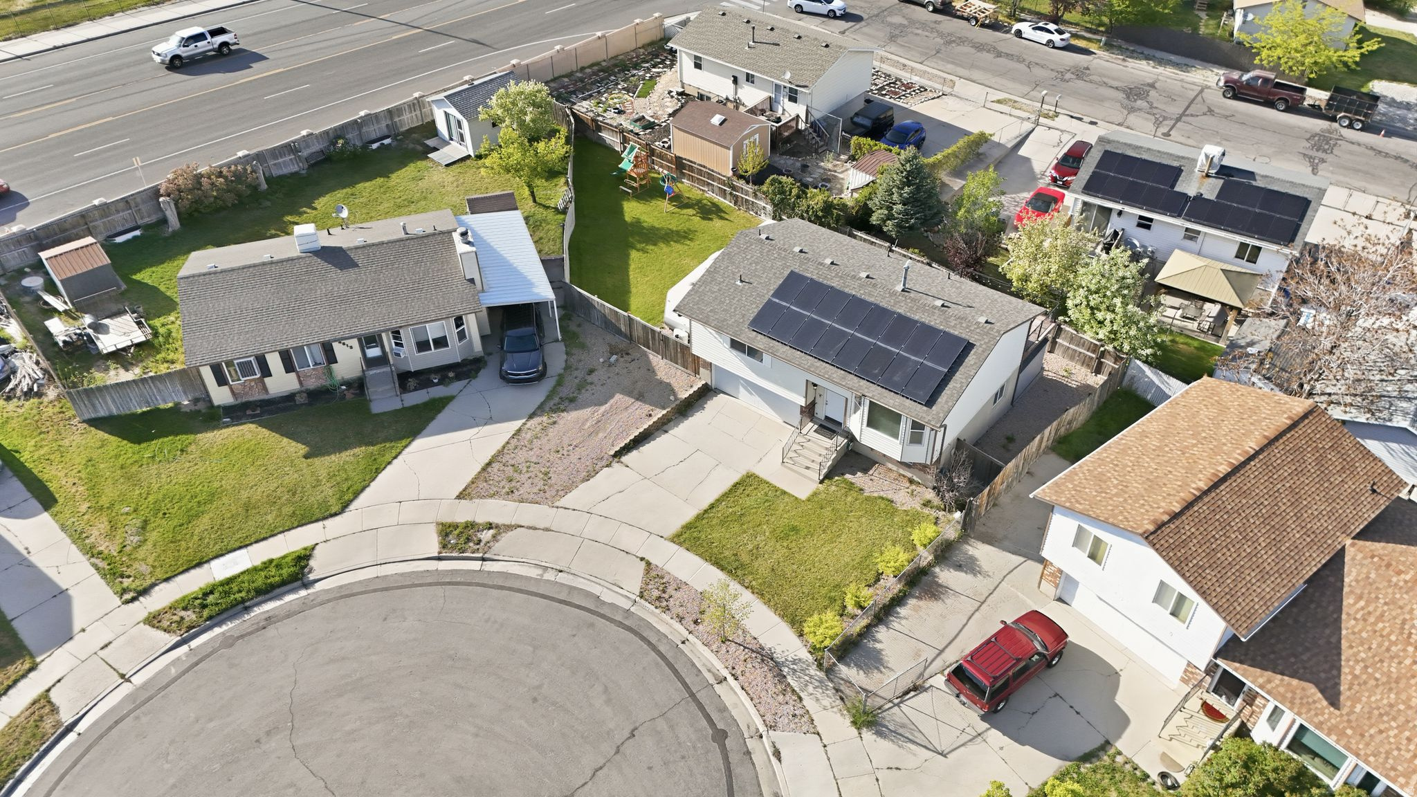 CREEKVIEW - Residential