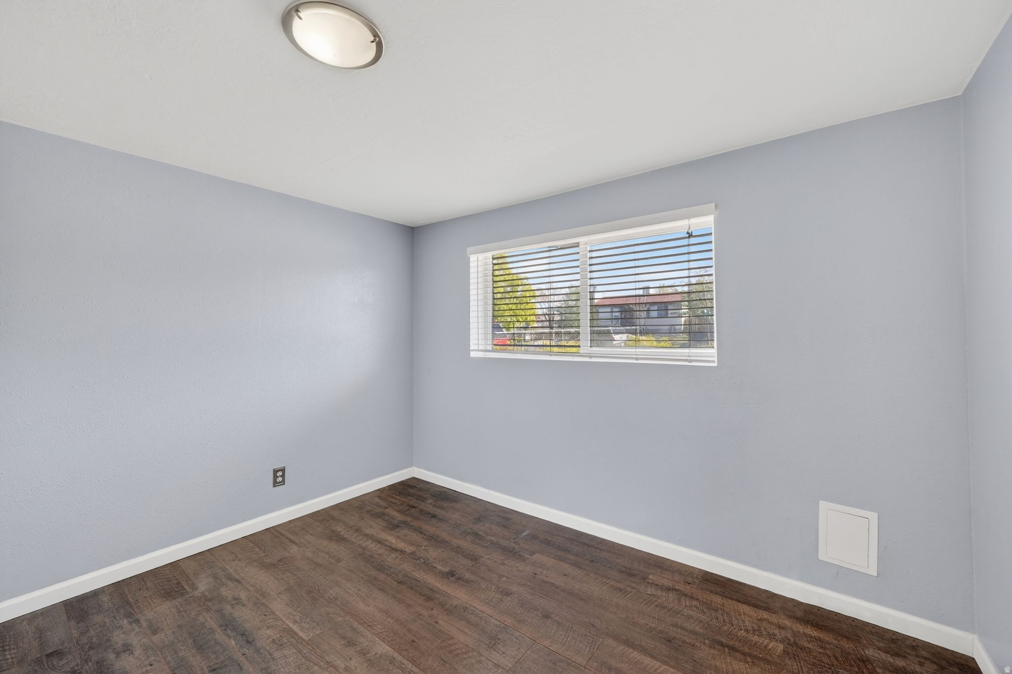 CREEKVIEW - Residential