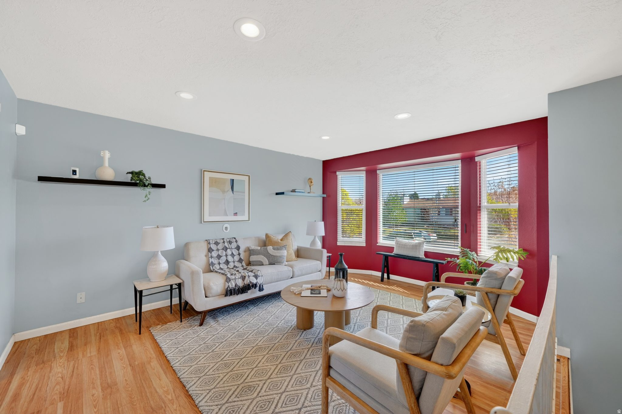 CREEKVIEW - Residential