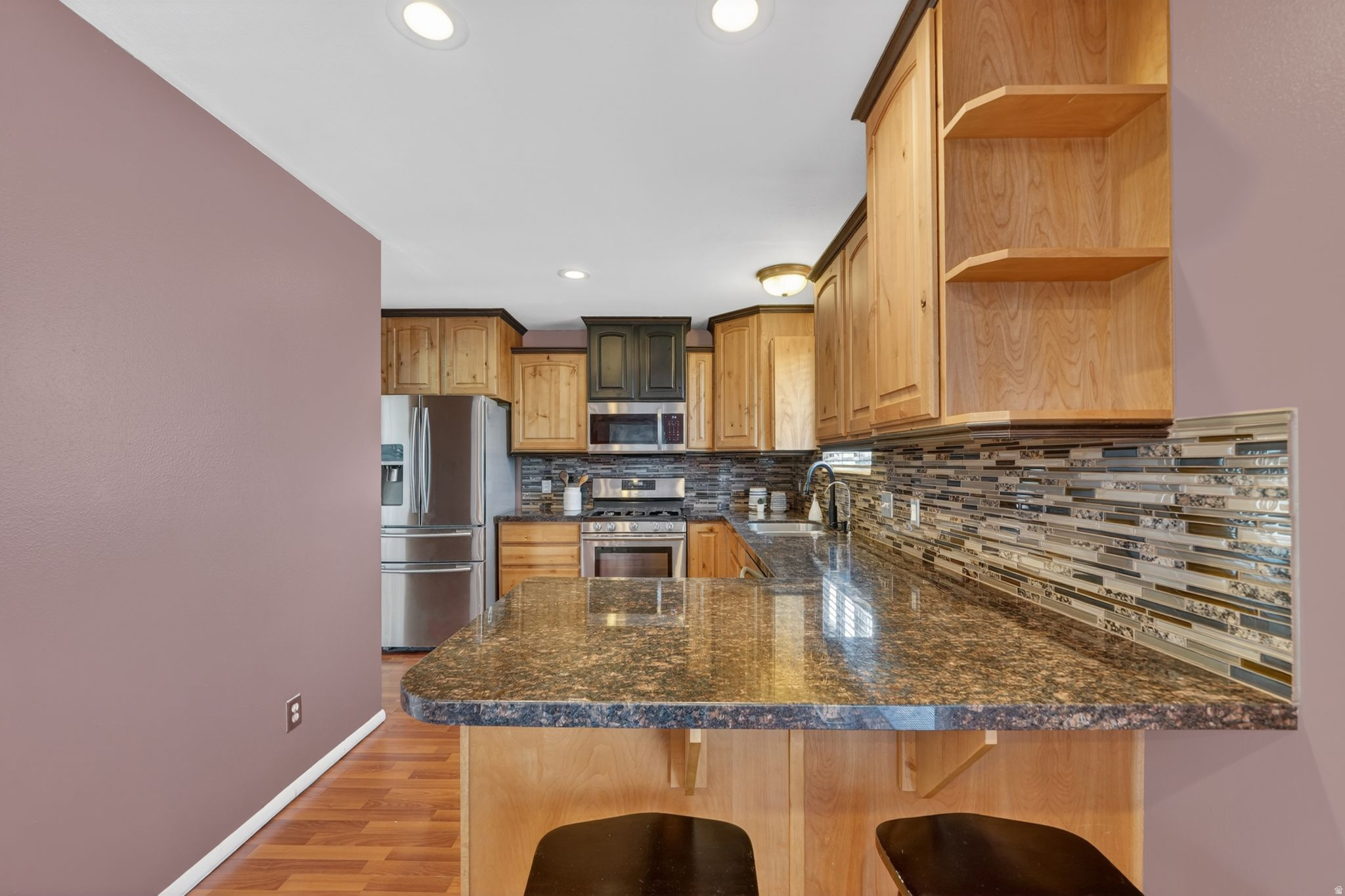 CREEKVIEW - Residential