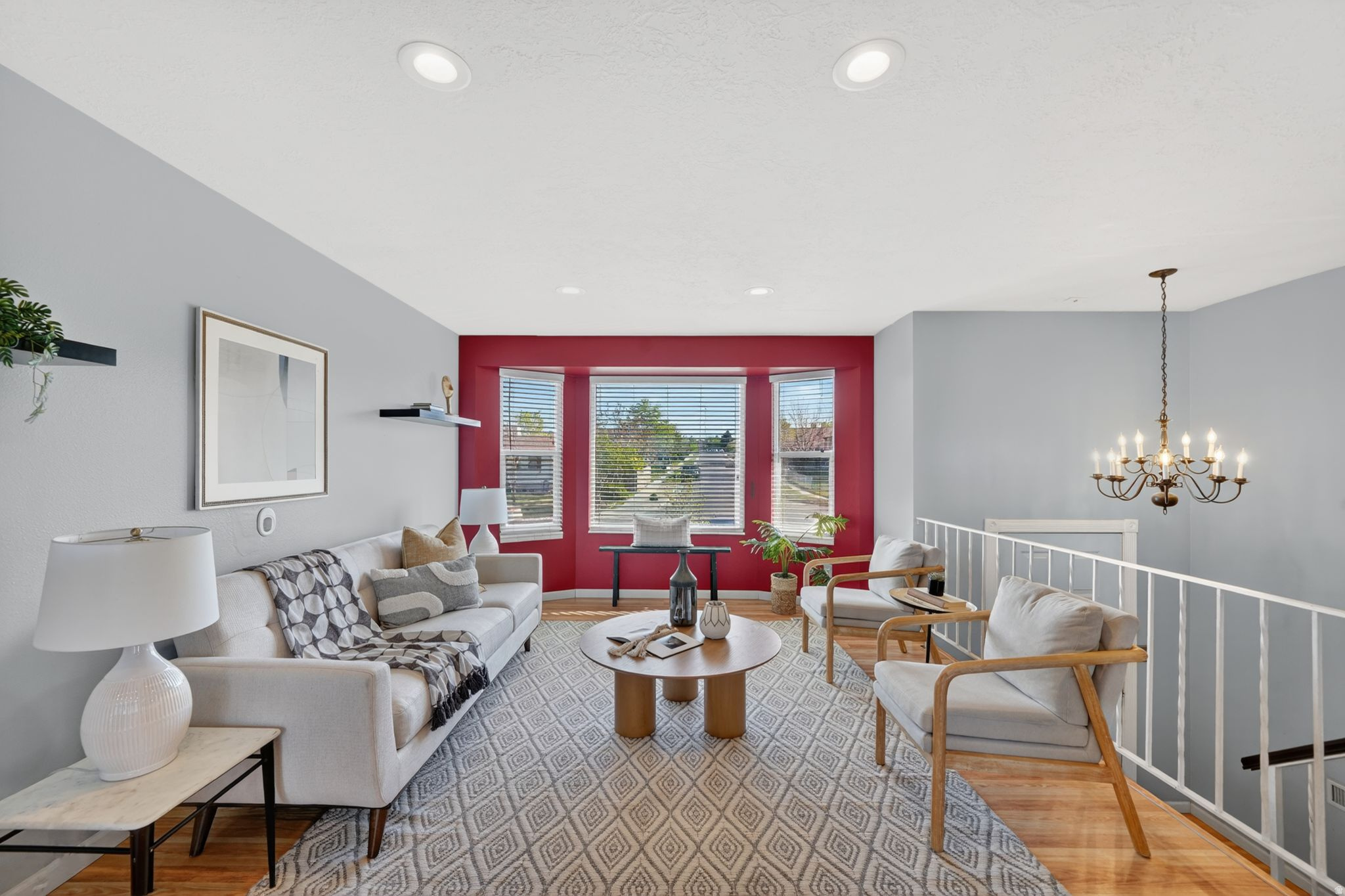 CREEKVIEW - Residential