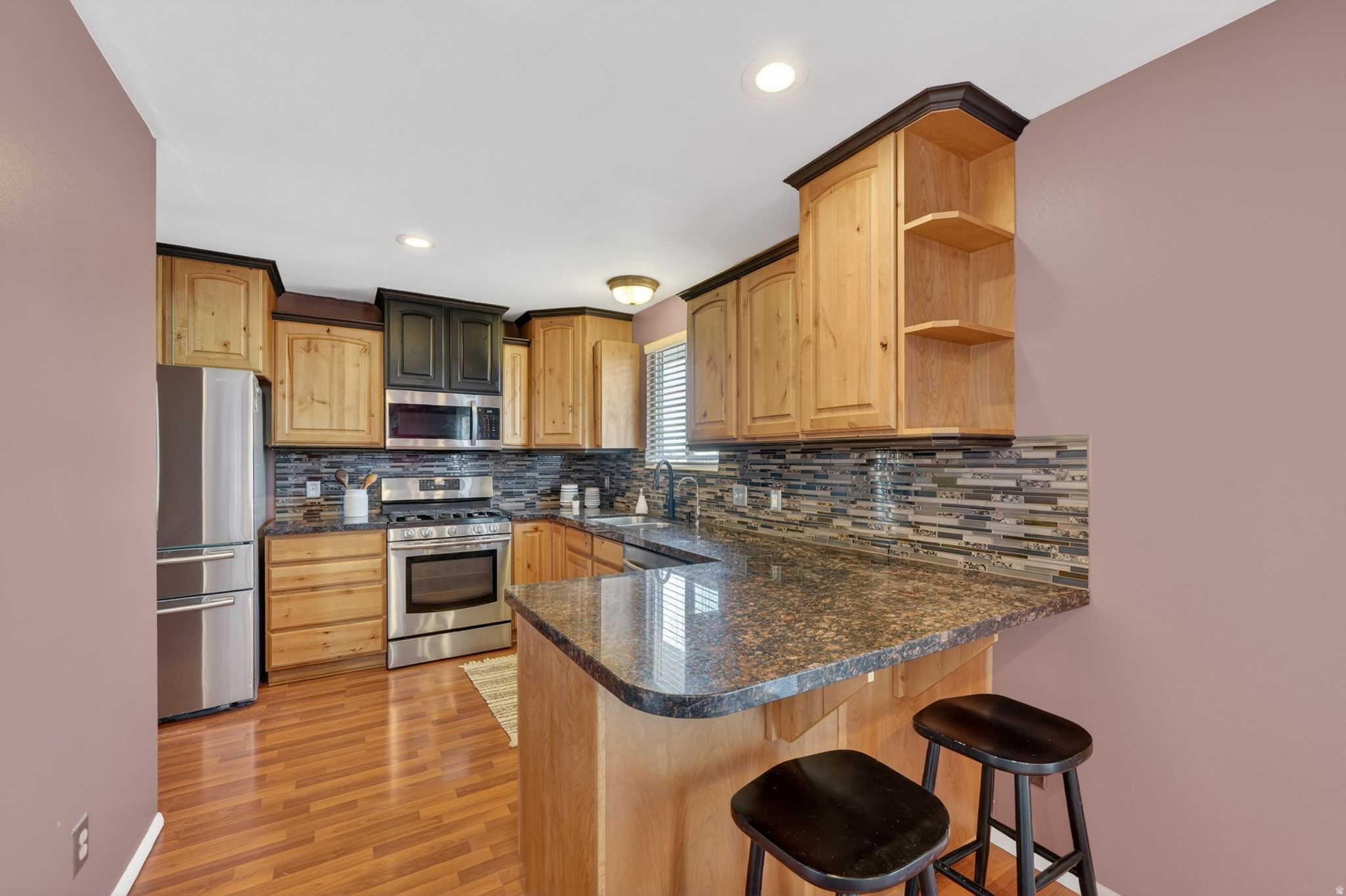 CREEKVIEW - Residential