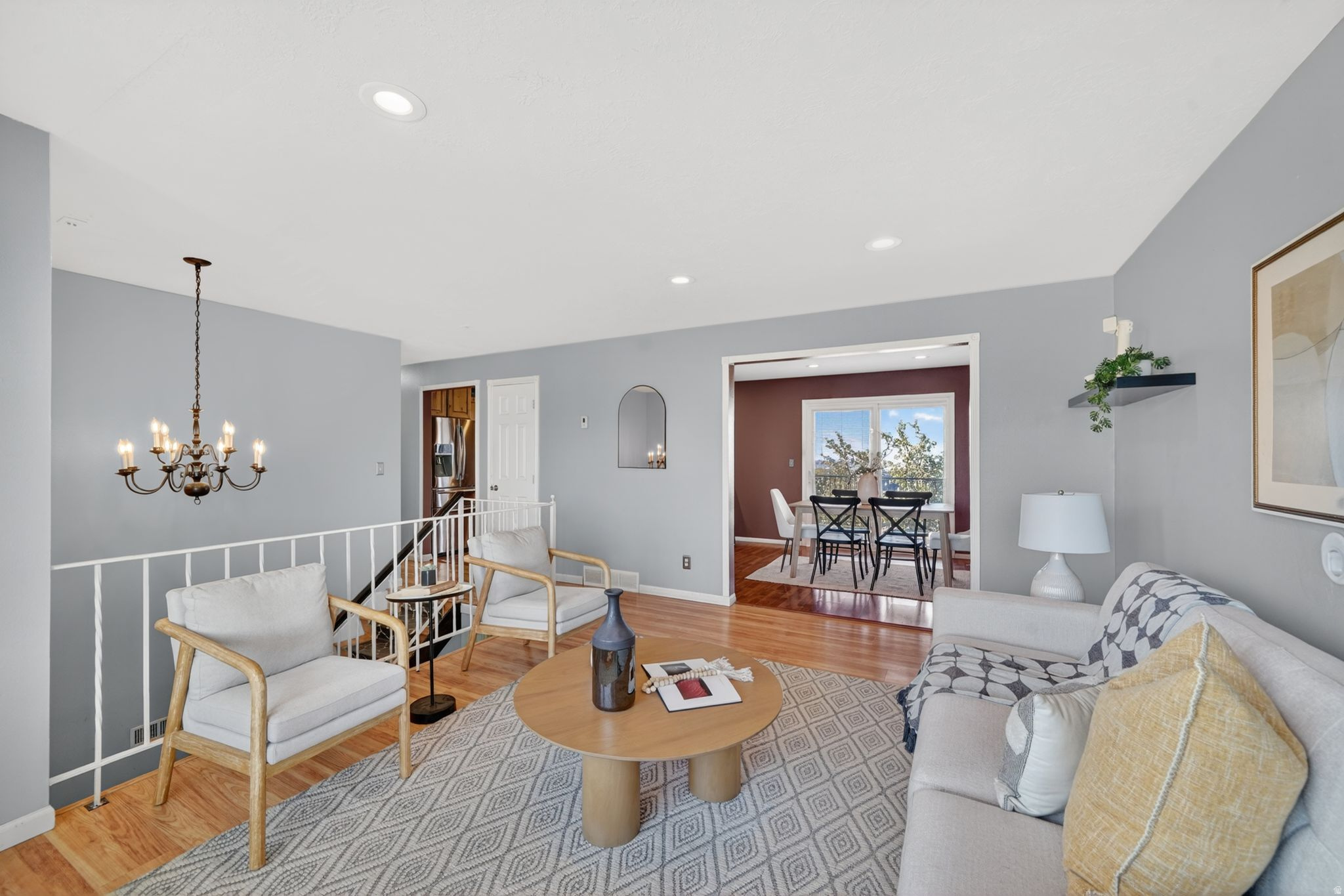 CREEKVIEW - Residential