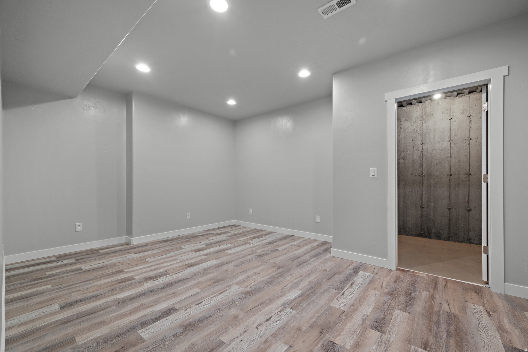 HYDE POINT - Residential