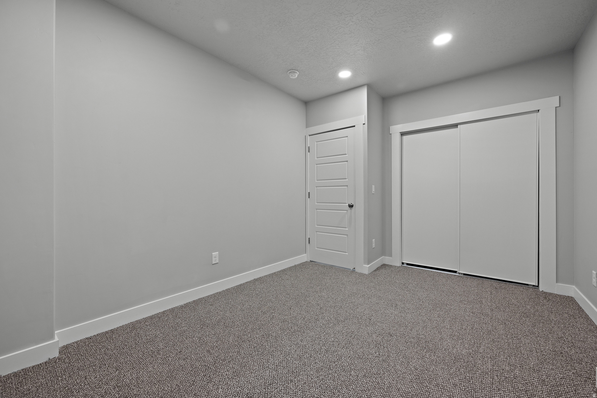 HYDE POINT - Residential