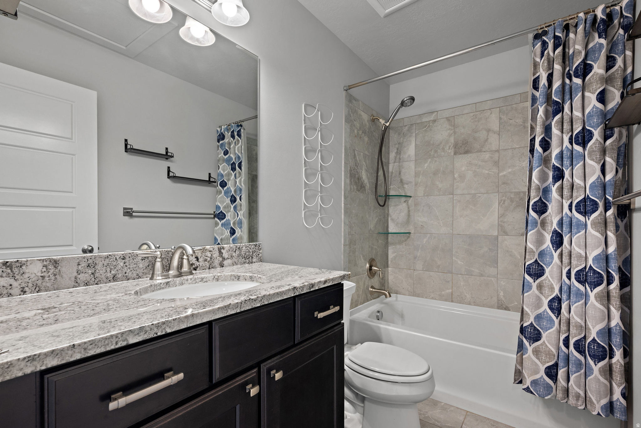 HYDE POINT - Residential