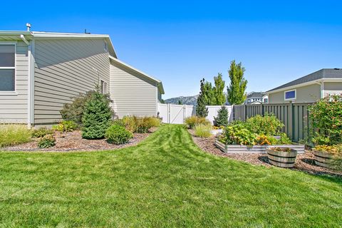 Tiny photo for 5747 W YORKSHIRE CT, Highland, UT 84003 (MLS # 2141018)