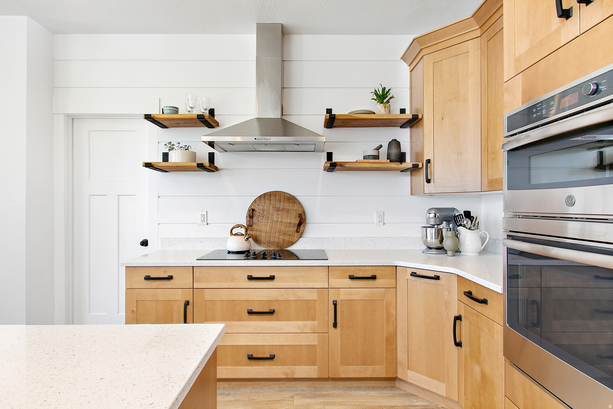 MOUNTAIN RIDGE - Residential