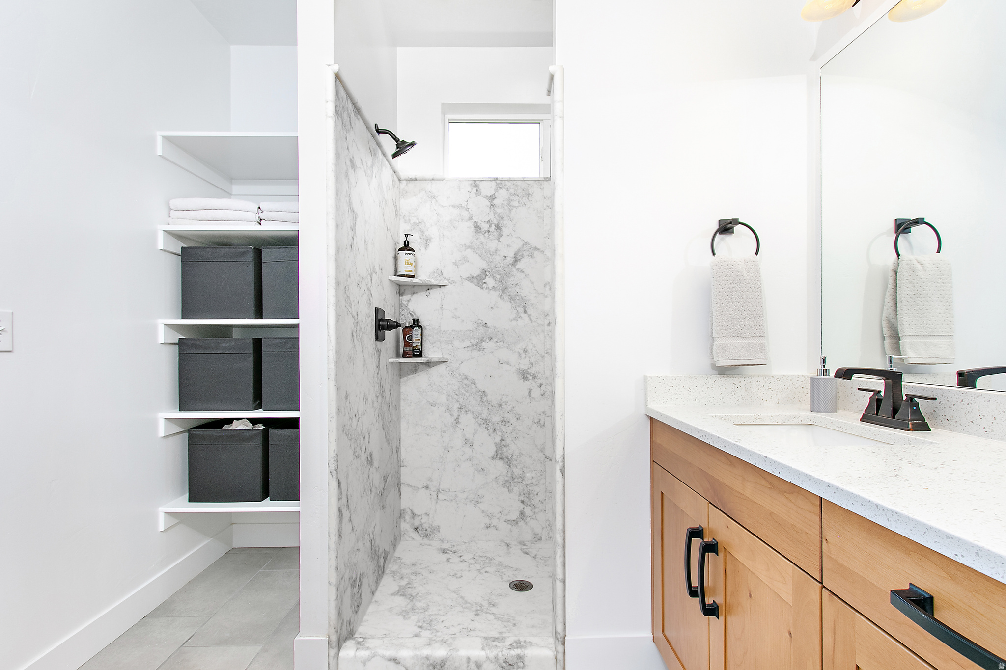 MOUNTAIN RIDGE - Residential