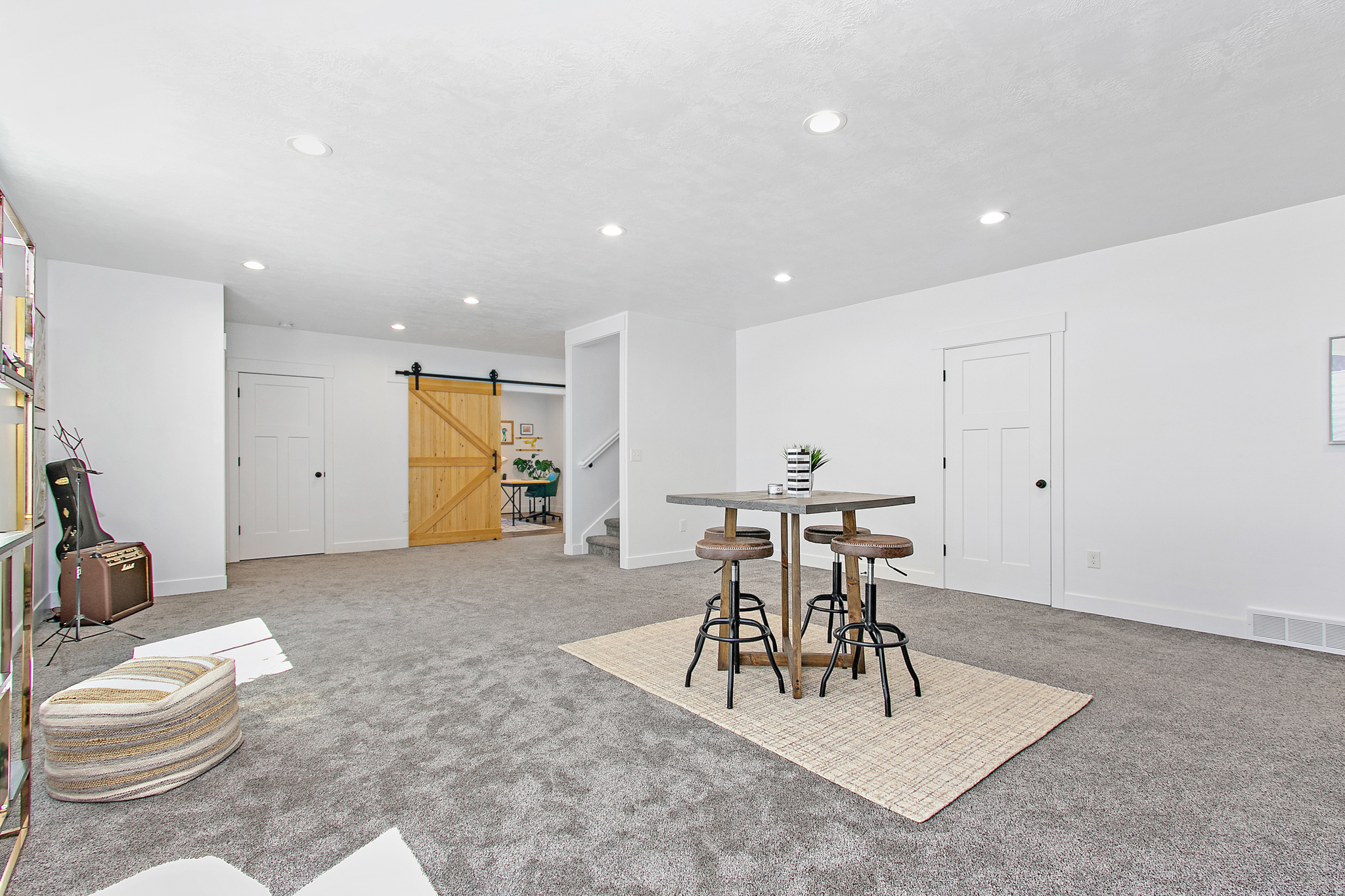 MOUNTAIN RIDGE - Residential