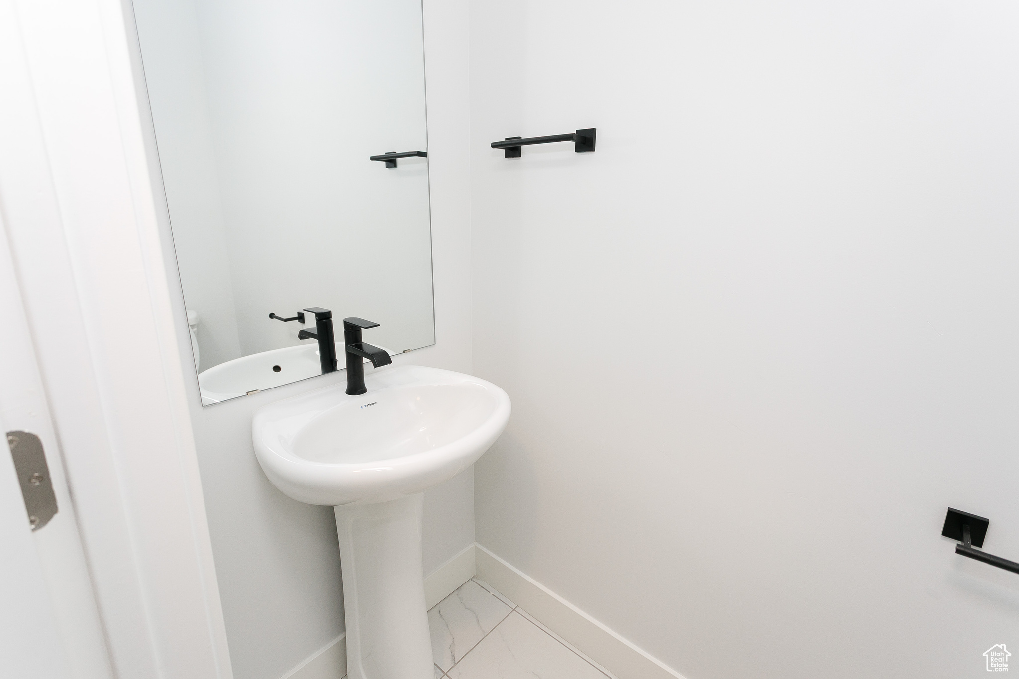 WILLOW POINT - Residential