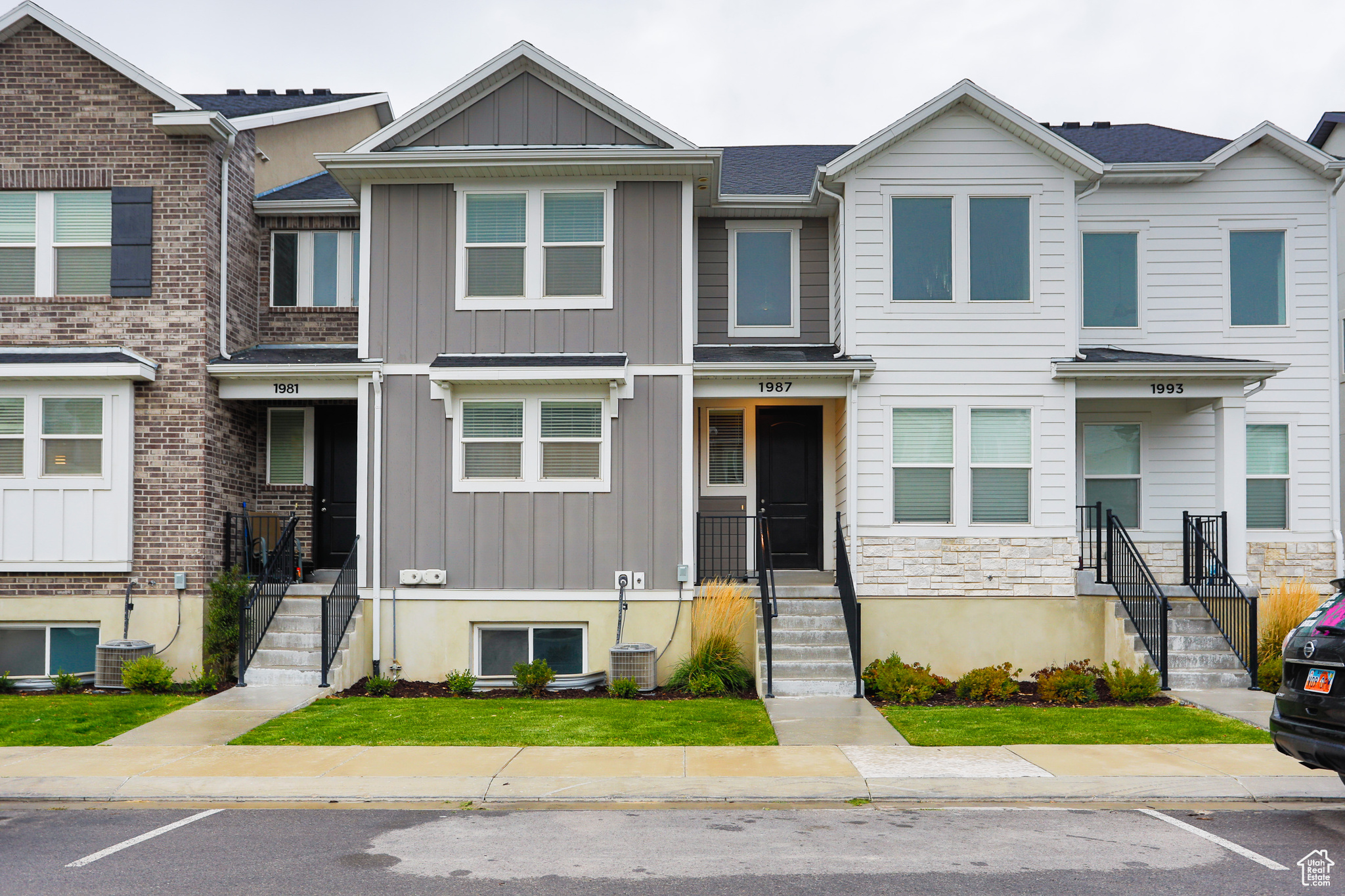 WILLOW POINT - Residential