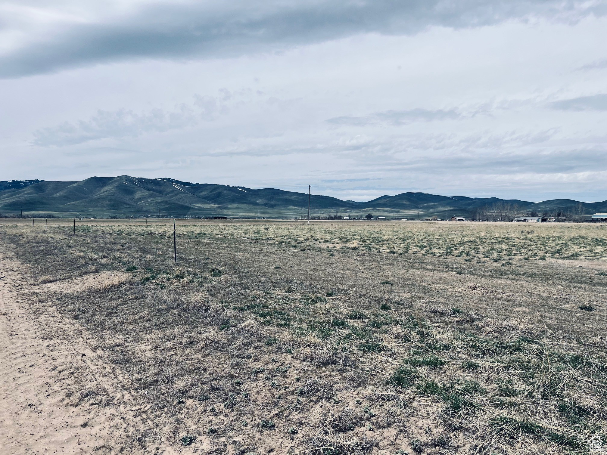 4270 W 2000, Malad City, Idaho image 40