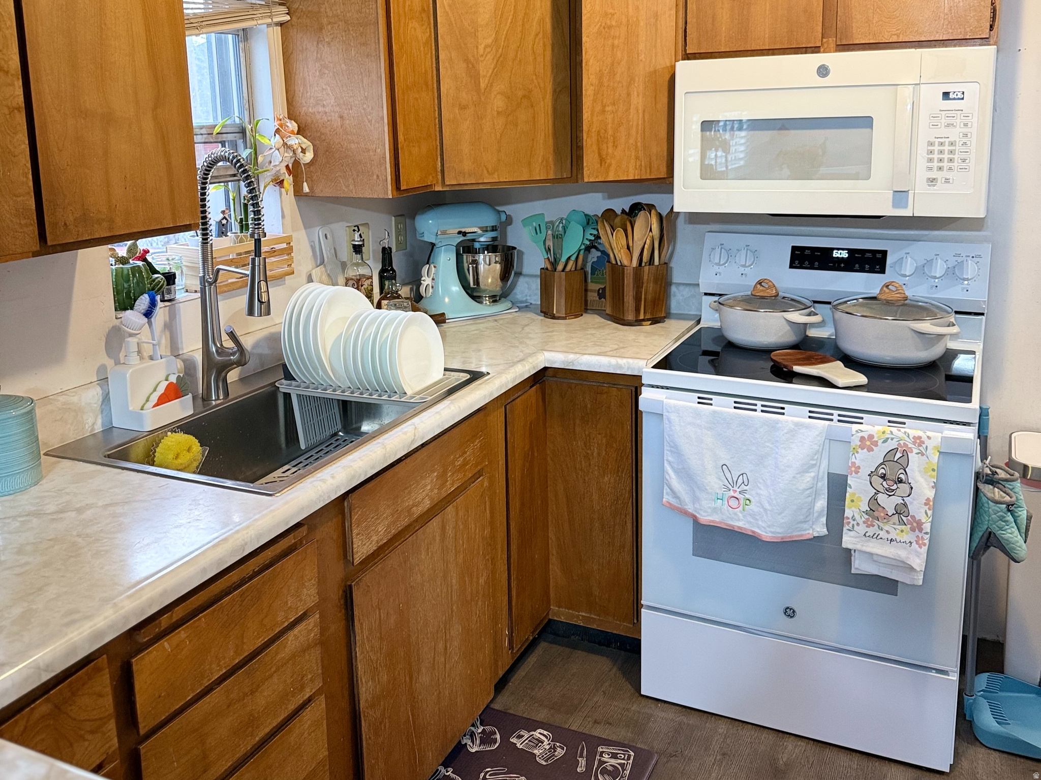 433 NORTH 300 EAST - Residential