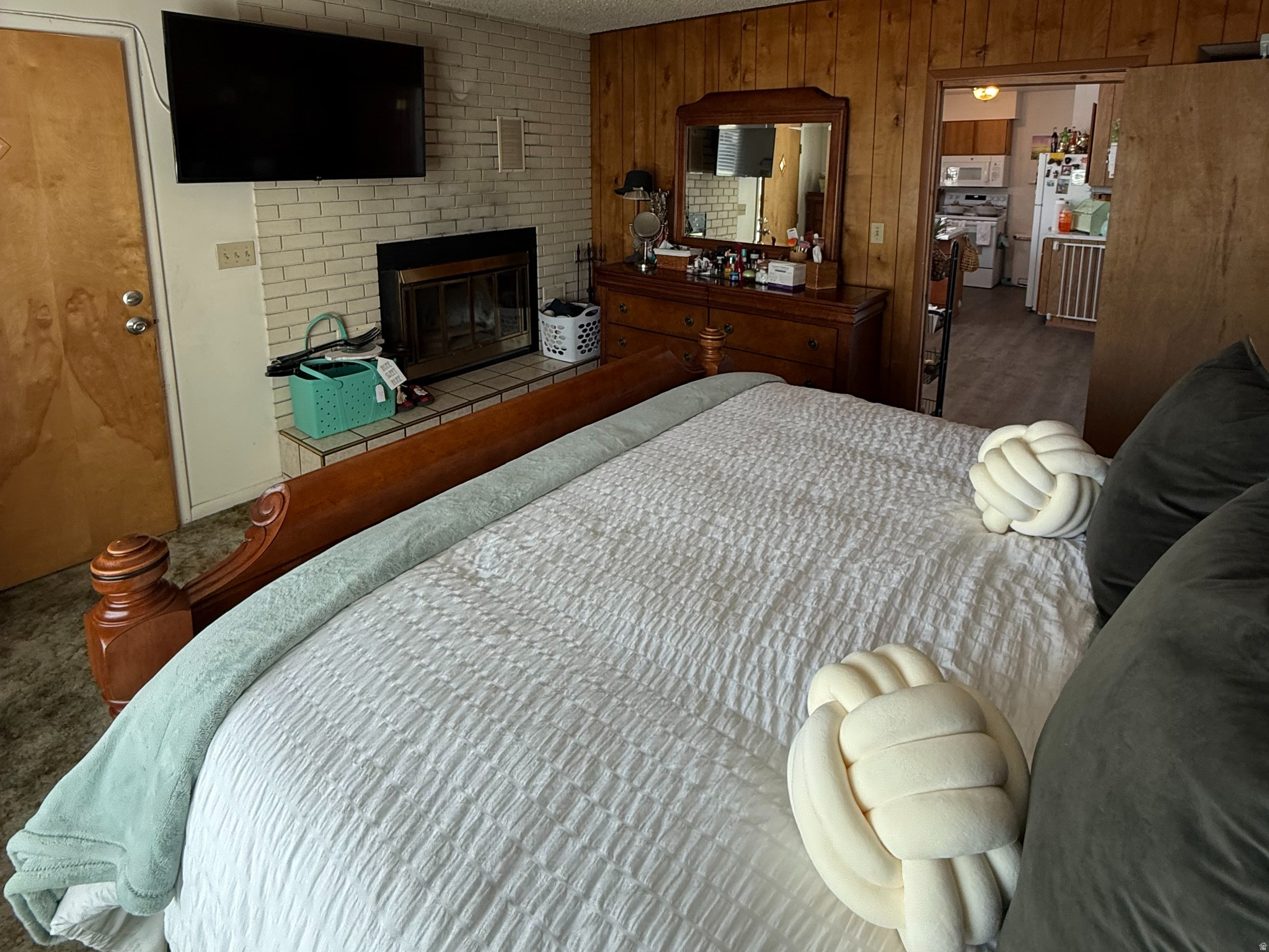 433 NORTH 300 EAST - Residential