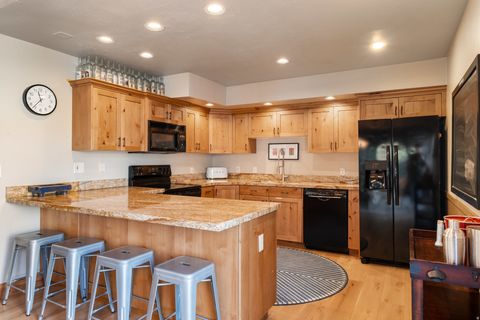 Tiny photo for 1660 THREE KINGS DR, Park City, UT 84060 (MLS # 2120456)