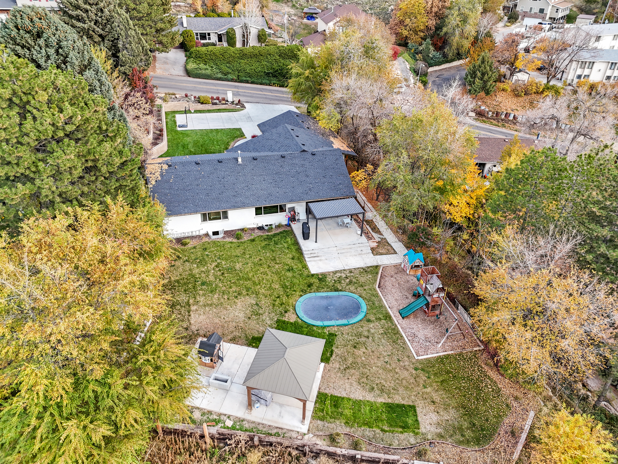 INDIAN HILLS - Residential