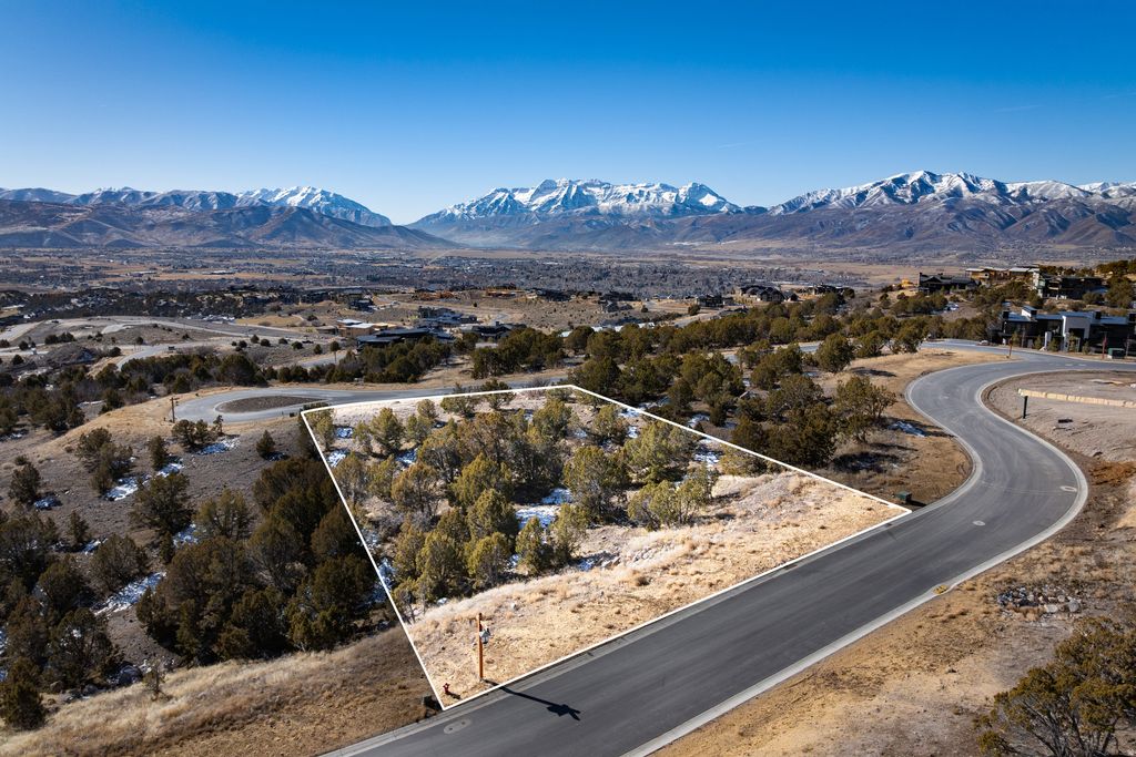 Photo of 2898 E LA SAL PEAK DR #647, Heber City, UT 84032 (MLS # 2133330)