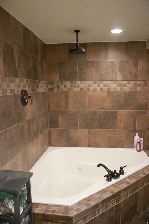 Tiny photo for 117 ROSS DR, Clearfield, UT 84015 (MLS # 2150023)