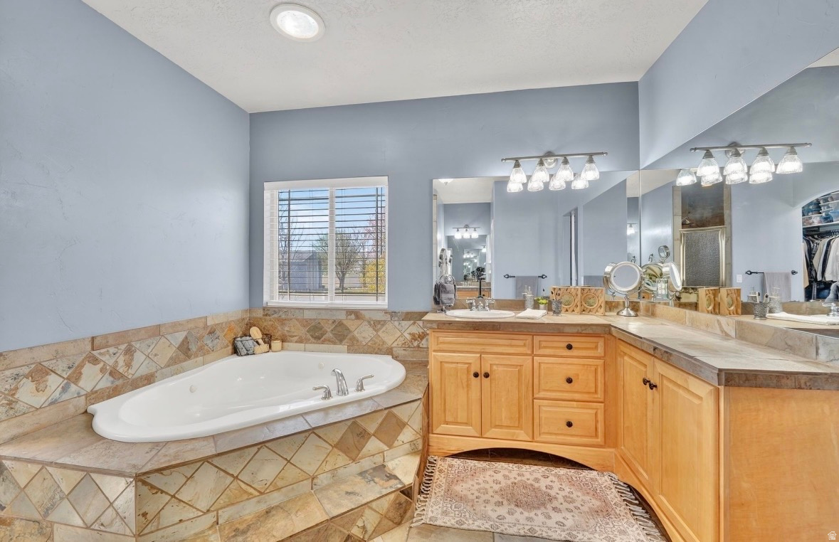 GALENA HILLS - Residential