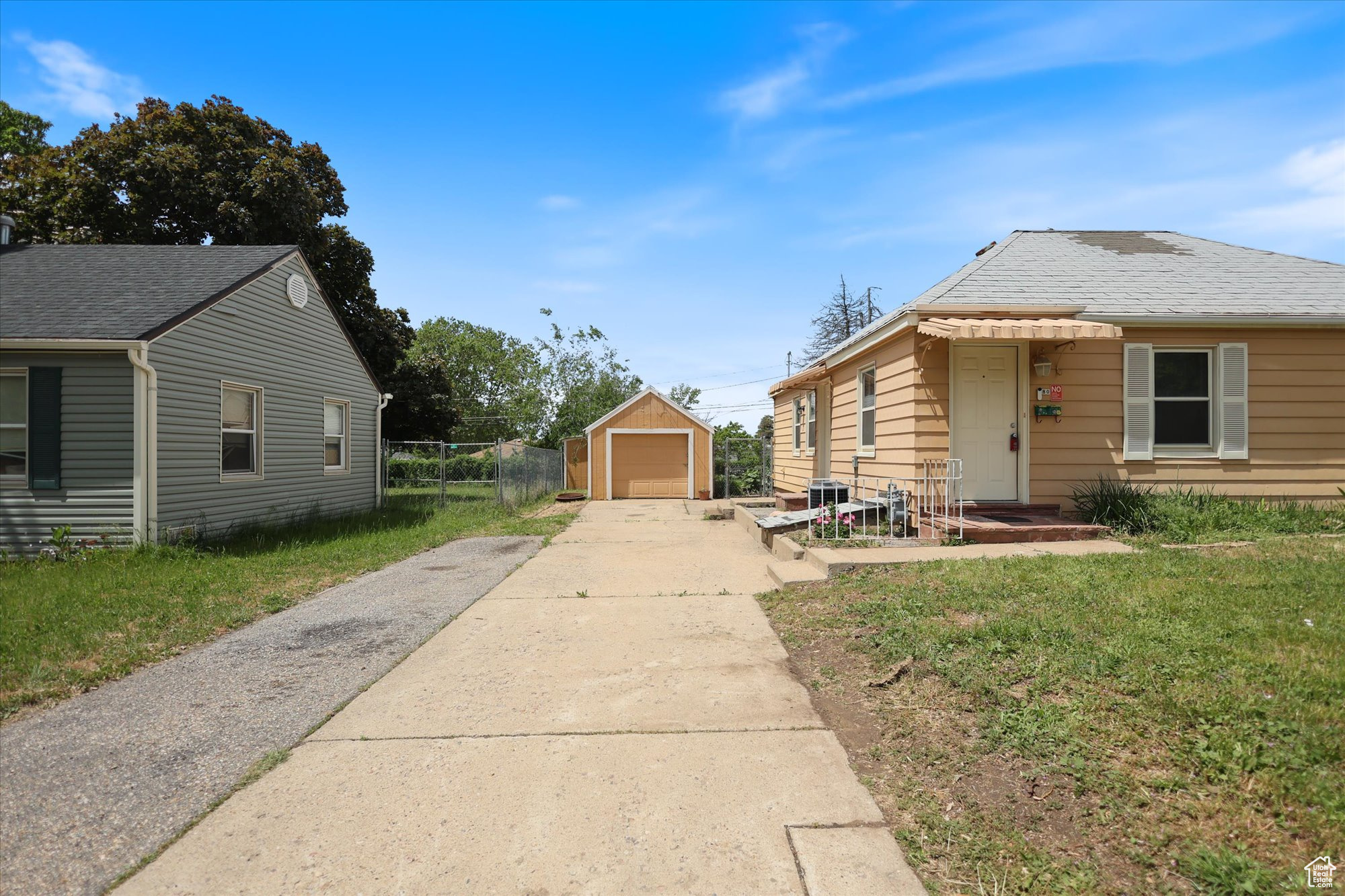 SMITH VILLAGE - Residential