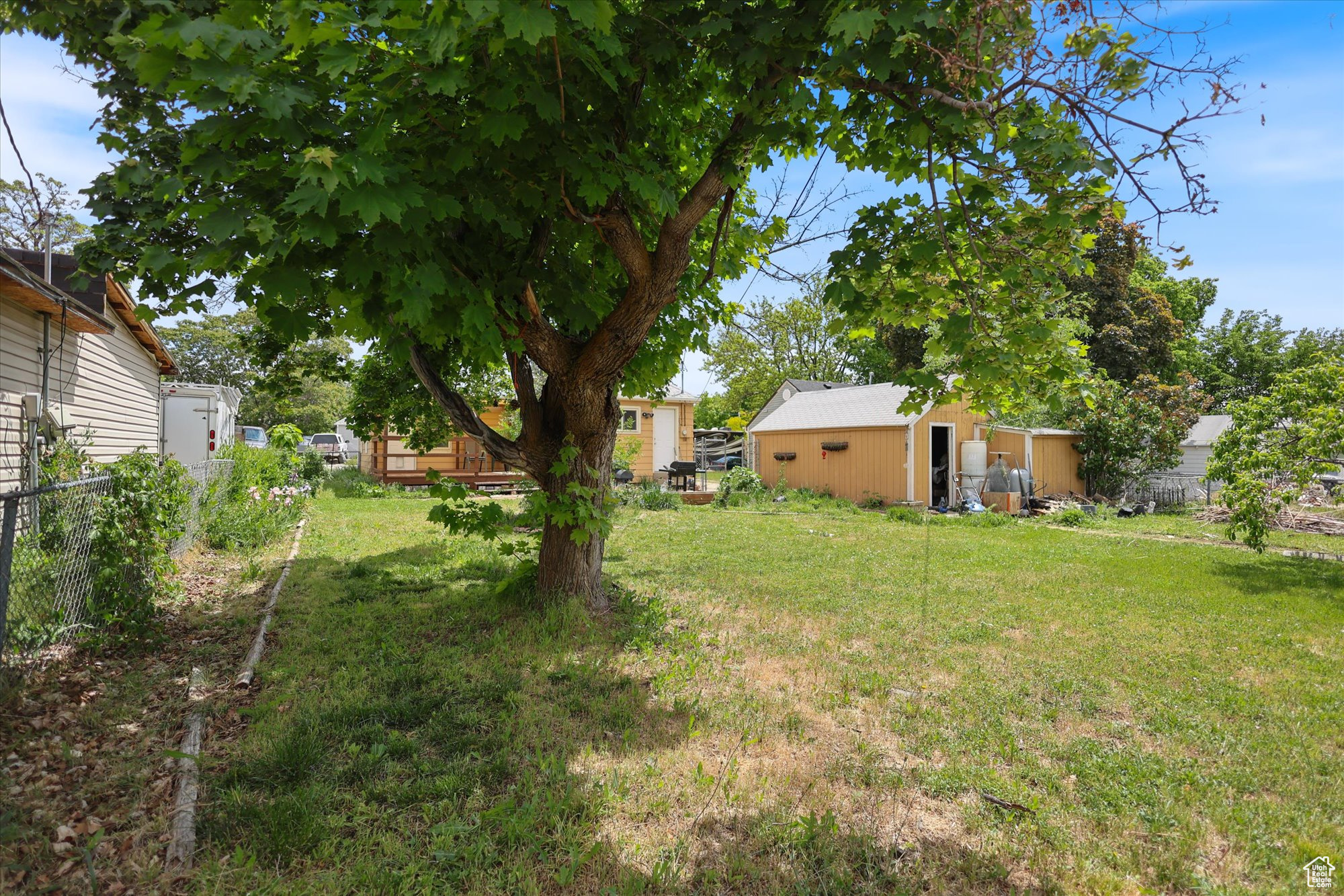 SMITH VILLAGE - Residential