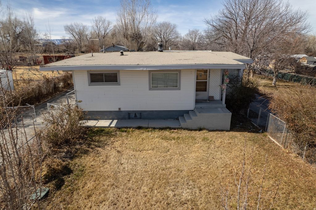 Photo of 2798 S HIGHWAY 10 E, Price, UT 84501 (MLS # 2139008)