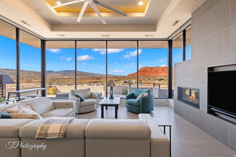 Tiny photo for 2001 W GRAYHAWK CIR W, Saint George, UT 84770 (MLS # 2169446)