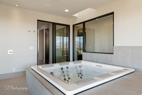 Tiny photo for 2001 W GRAYHAWK CIR W, Saint George, UT 84770 (MLS # 2169446)