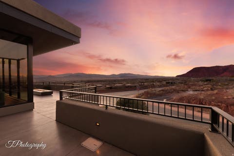 Tiny photo for 2001 W GRAYHAWK CIR W, Saint George, UT 84770 (MLS # 2169446)
