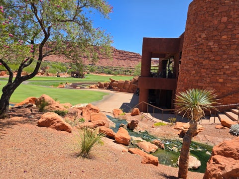 Tiny photo for 2001 W GRAYHAWK CIR W, Saint George, UT 84770 (MLS # 2169446)
