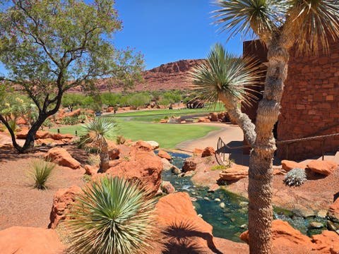 Tiny photo for 2001 W GRAYHAWK CIR W, Saint George, UT 84770 (MLS # 2169446)