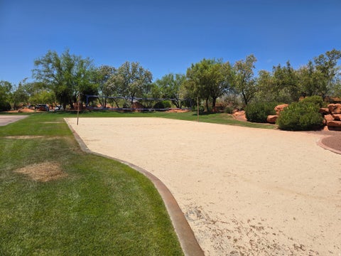 Tiny photo for 2001 W GRAYHAWK CIR W, Saint George, UT 84770 (MLS # 2169446)