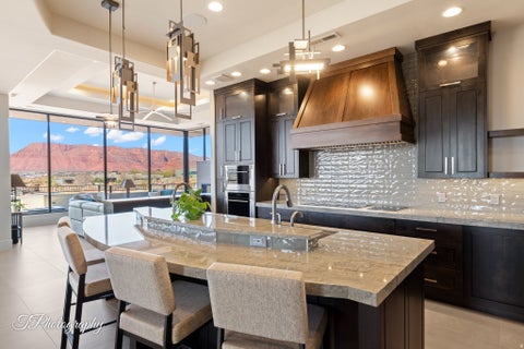 Tiny photo for 2001 W GRAYHAWK CIR W, Saint George, UT 84770 (MLS # 2169446)