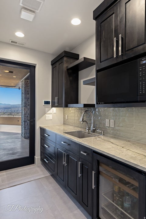 Tiny photo for 2001 W GRAYHAWK CIR W, Saint George, UT 84770 (MLS # 2169446)