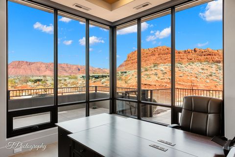 Tiny photo for 2001 W GRAYHAWK CIR W, Saint George, UT 84770 (MLS # 2169446)