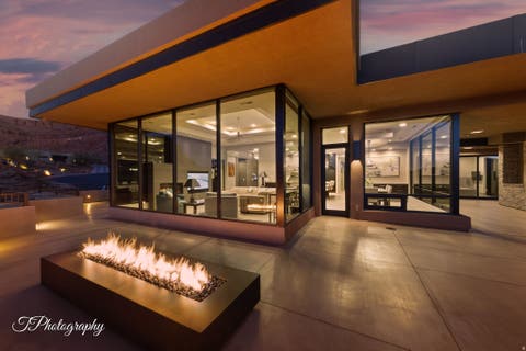 Tiny photo for 2001 W GRAYHAWK CIR W, Saint George, UT 84770 (MLS # 2169446)