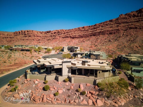 Tiny photo for 2001 W GRAYHAWK CIR W, Saint George, UT 84770 (MLS # 2169446)