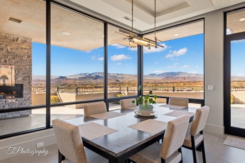 Tiny photo for 2001 W GRAYHAWK CIR W, Saint George, UT 84770 (MLS # 2169446)