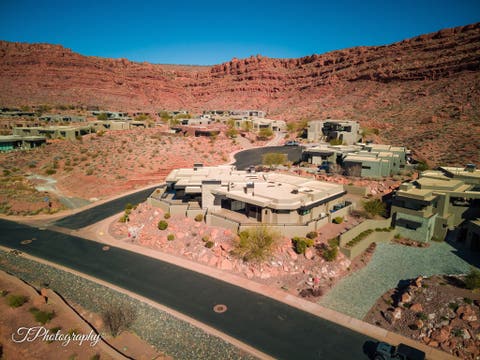 Tiny photo for 2001 W GRAYHAWK CIR W, Saint George, UT 84770 (MLS # 2169446)