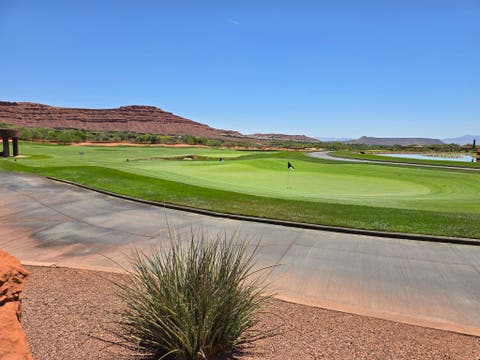 Tiny photo for 2001 W GRAYHAWK CIR W, Saint George, UT 84770 (MLS # 2169446)