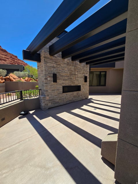Tiny photo for 2001 W GRAYHAWK CIR W, Saint George, UT 84770 (MLS # 2169446)