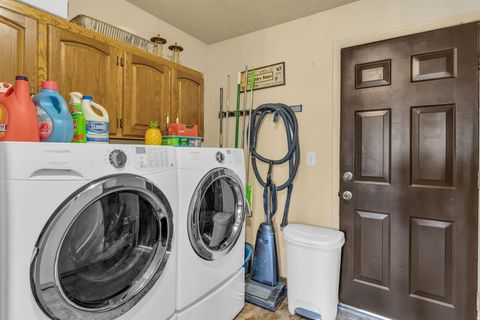 Tiny photo for 2774 E WILLOW WICK DR S, Sandy, UT 84093 (MLS # 2147589)