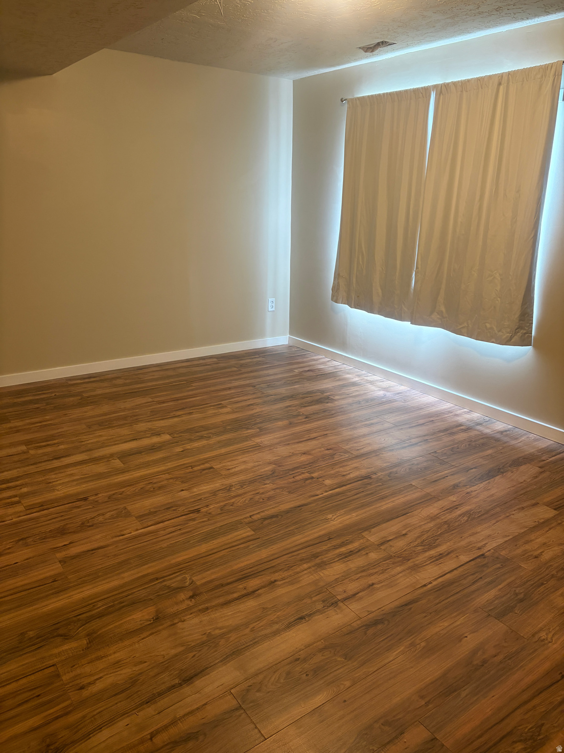 VALLEY HI - Residential